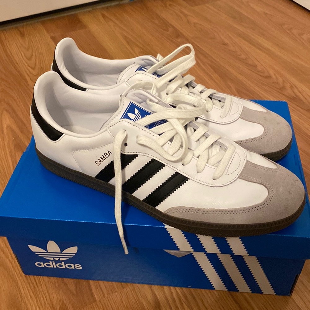 Adidas sambas size 11